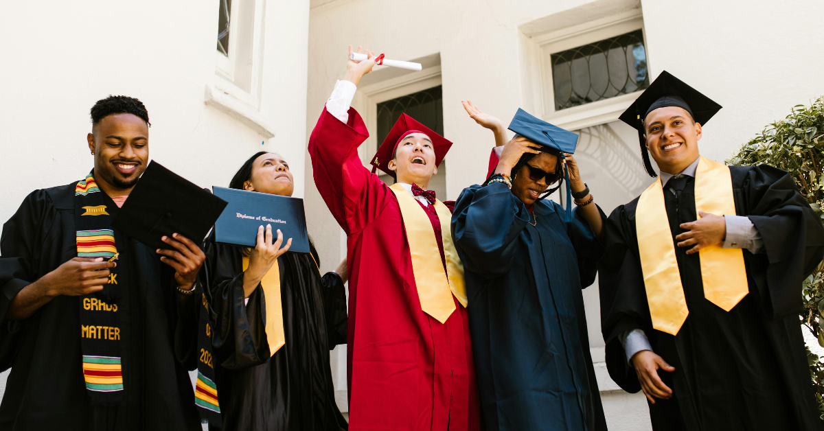 college students graduating